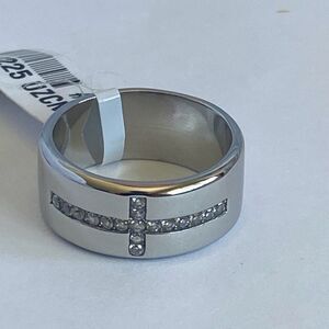 Men’s Stainless Steel Ring Size 10 CZ Cross Design Silver Tone Band